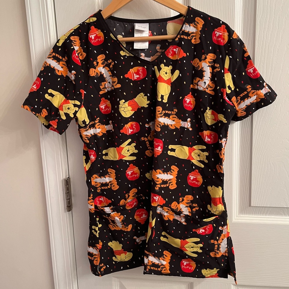 Scrub top